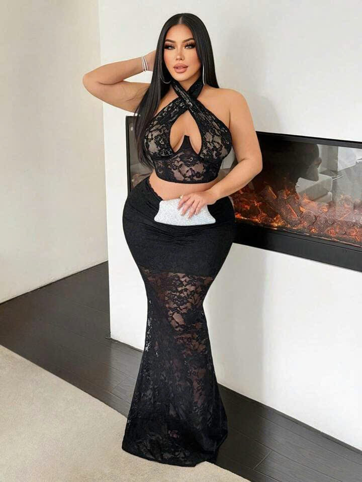 Halter Neck Lace Cut-Out Crop Top 27071