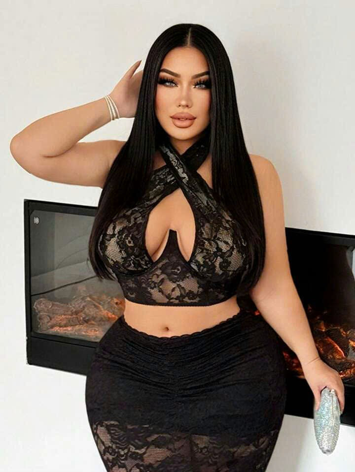 Halter Neck Lace Cut-Out Crop Top 27071