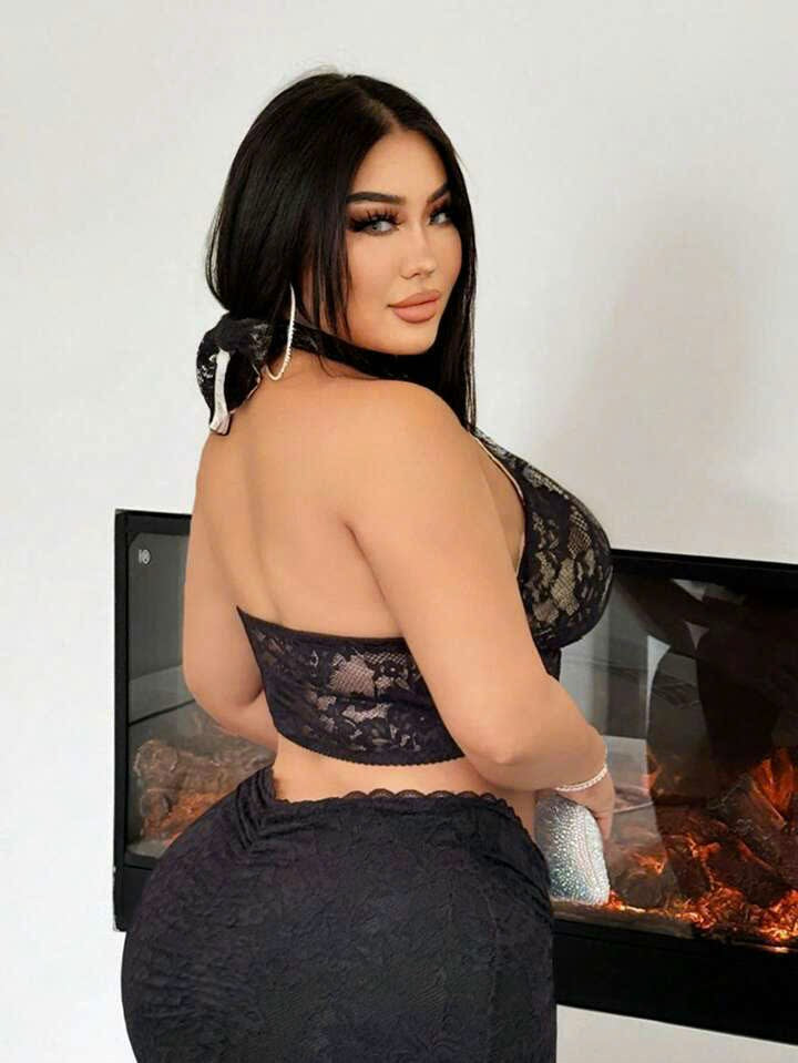 Halter Neck Lace Cut-Out Crop Top 27071