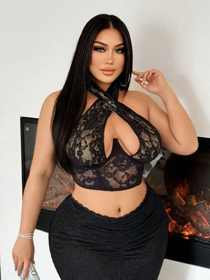 Halter Neck Lace Cut-Out Crop Top 27071