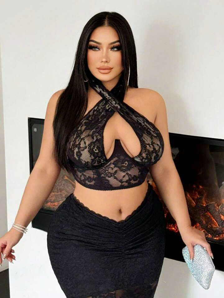 Halter Neck Lace Cut-Out Crop Top 27071