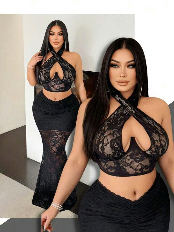 Halter Neck Lace Cut-Out Crop Top 27071